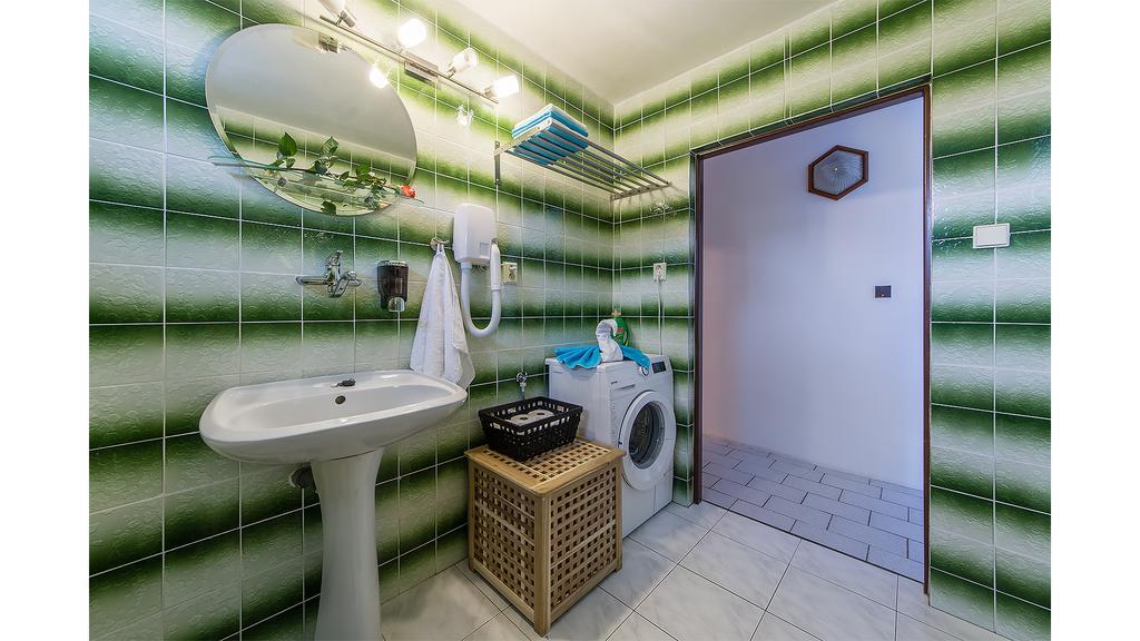 Apartman Vrane Vrané nad Vltavou Buitenkant foto
